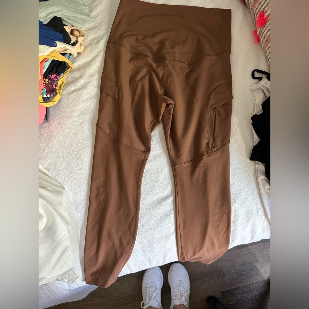 Old navy maternity leggings